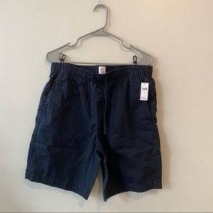 GAP men’s navy 9” easy short